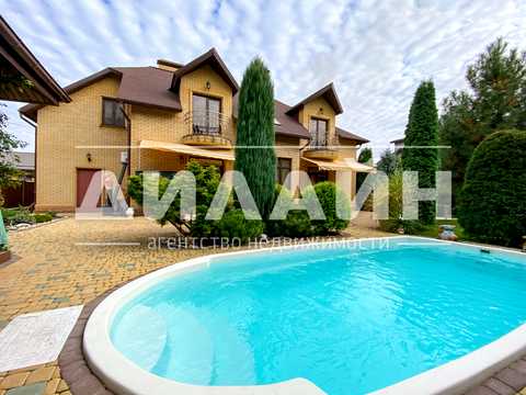 будинок за адресою Краєвидна вул., 888