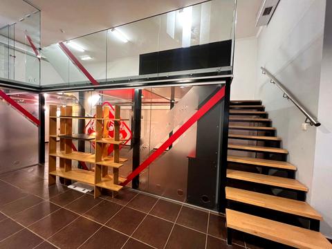 комерційна за адресою Південний бульв., 20