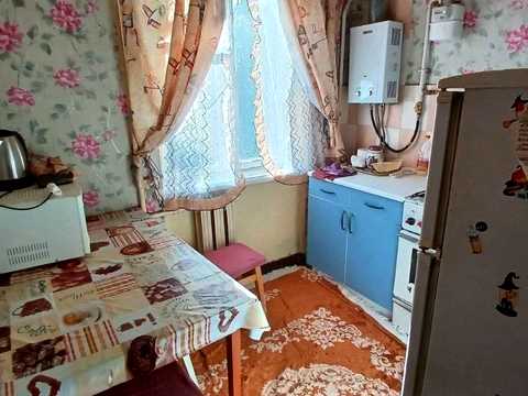 квартира за адресою Ірпінська вул. (Абхазька), 4-А