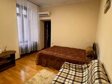 квартира за адресою Ніни Строкатої вул. (Буніна), 30