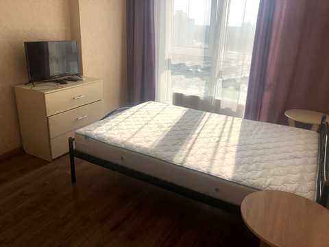 квартира по адресу Ревуцкого ул., 40-В