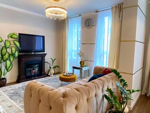квартира за адресою Центральна вул., 19