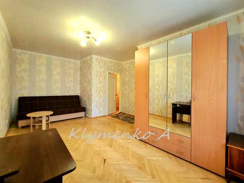 квартира за адресою Будівельників вул., 1