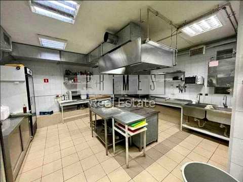 комерційна за адресою Володимирська вул., 92/39