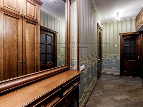 квартира по адресу Ивана Мазепы ул. (Січневого Повстання), 11-А