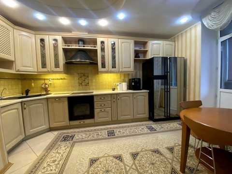 квартира по адресу Драгоманова ул., 6-А