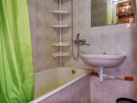 квартира по адресу Зои Гайдай ул., 9-А