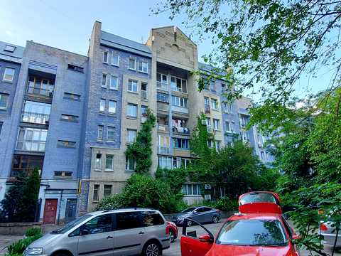 квартира за адресою Хорива вул., 22/28
