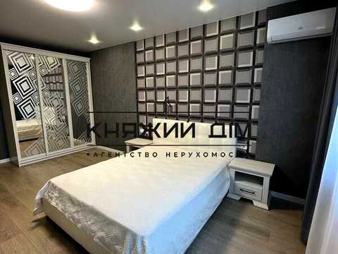 квартира за адресою Андрія Аболмасова вул. (Панельна), 7