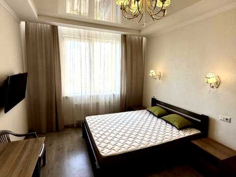 квартира за адресою Середньофонтанська вул., 35
