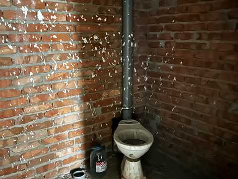 комерційна за адресою Богдана Хмельницького вул., 37/2