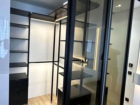 квартира за адресою Салютна вул., 2к10