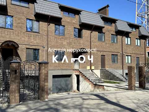 дом по адресу Садовая ул.