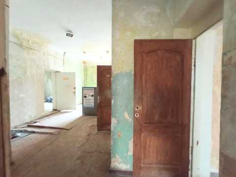 комерційна за адресою Академіка Чекмарьова вул., 7