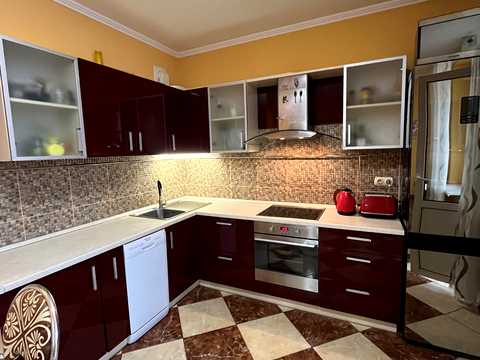квартира за адресою Олени Пчілки вул., 2