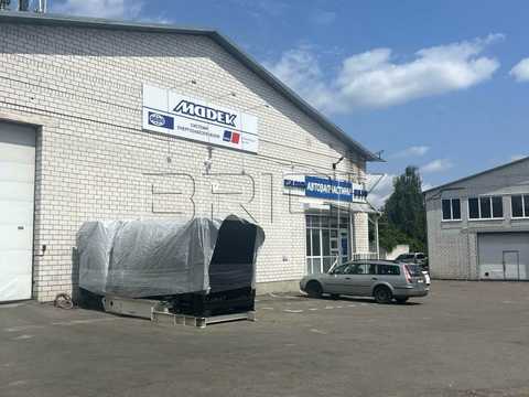 комерційна за адресою Чорних Запорожців вул. (Горького), 8