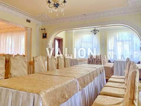 комерційна за адресою Незалежності, 126