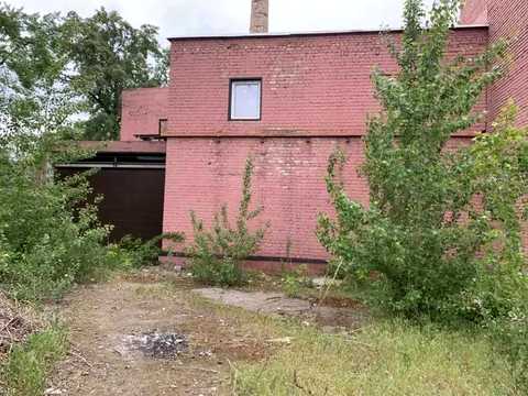 комерційна за адресою Євгена Маланюка вул. (Степана Сагайдака), 112-А