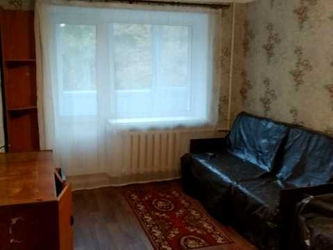 квартира за адресою Космонавтів вул., 21/2
