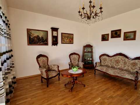 будинок за адресою Нова, 111