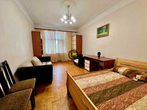 квартира по адресу Круглоуниверситетская ул., 17