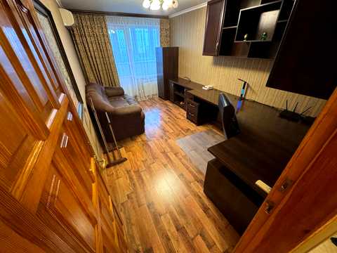 квартира за адресою Андрія Малишка вул., 23