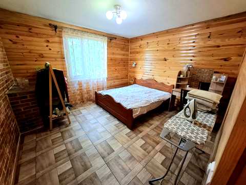 будинок за адресою Красная, 11а