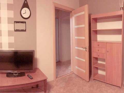 квартира за адресою Василя Барки вул. (Комбрига Петрова), 6