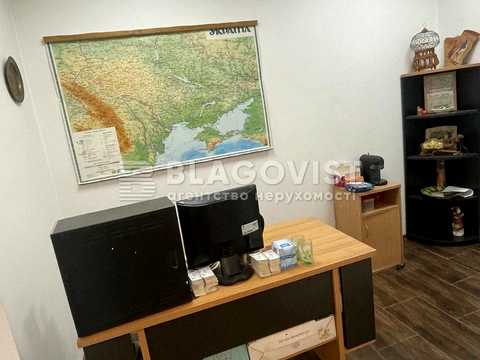 комерційна за адресою Євгена Чикаленка вул. (Пушкінська), 32-Б