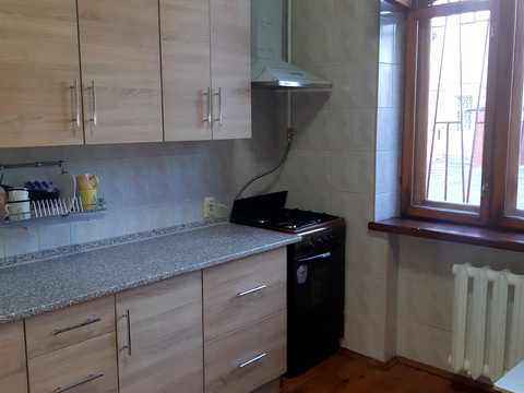 квартира за адресою Сергія Набоки пл., 3