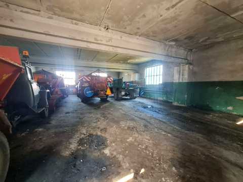 коммерческая по адресу Дорожня, 12