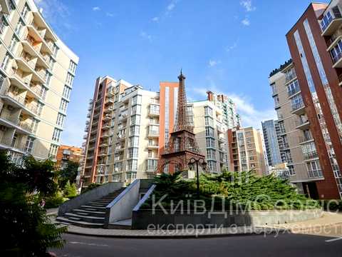 комерційна за адресою Академіка Філатова вул., 2/1