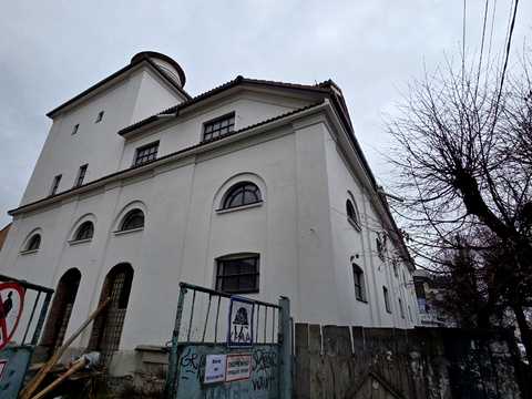 комерційна за адресою Кардинала Любомира Гузара вул., 28