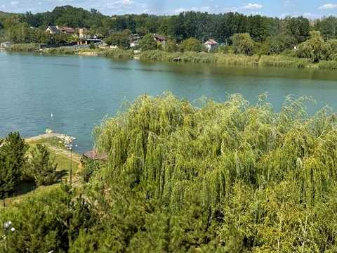 будинок за адресою Вишнева
