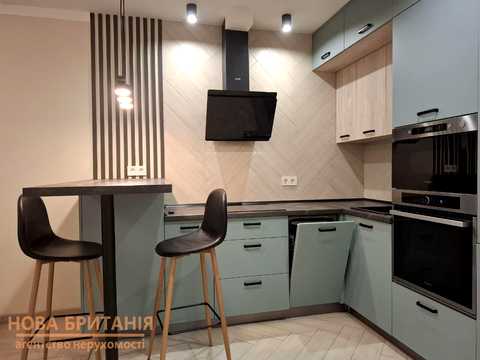 квартира за адресою Михайла Максимовича вул. (Онуфрія Трутенка), 26