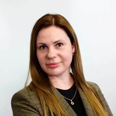 Гусейнова Олена
