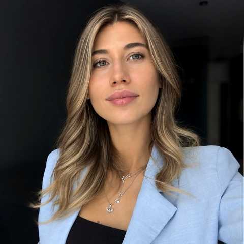 Дяченко Марина