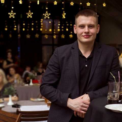 Половинко Максим