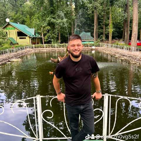 Пономарьов Андрій