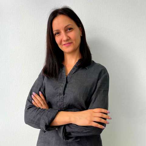 Хаталах Олена