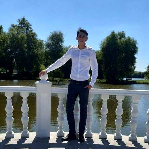 Ратушняк Віталій