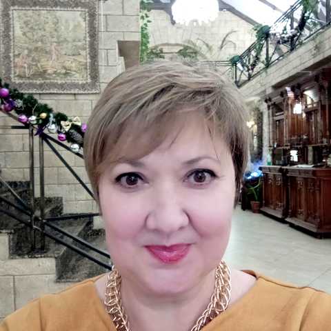 Абрашевська Олена