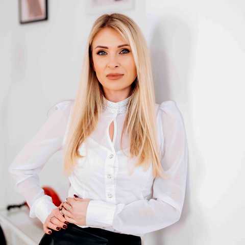 Логановська Валентина