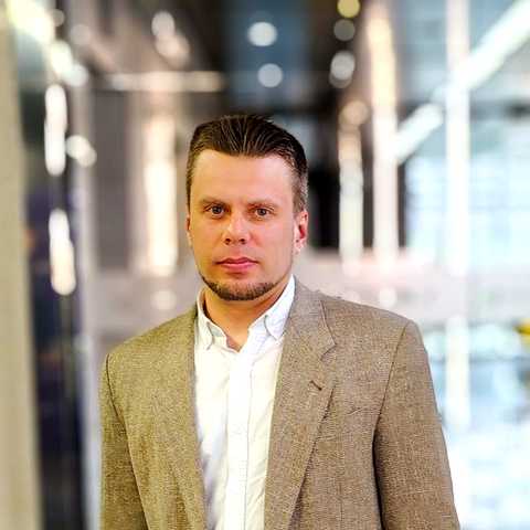 Семеренко Роман