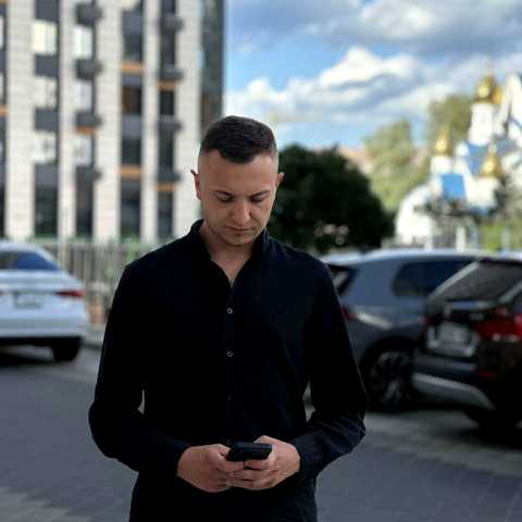 Колос Руслан