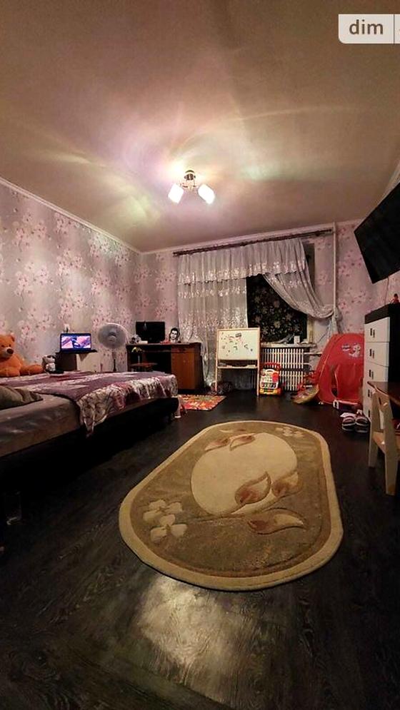 Соборний проспект, 13