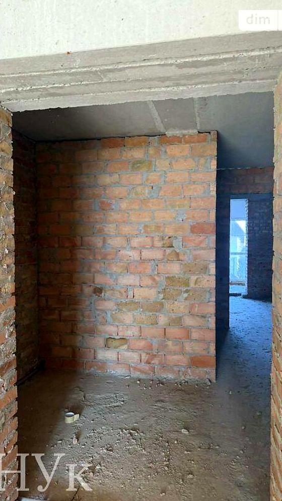 Львівська вулиця, 22