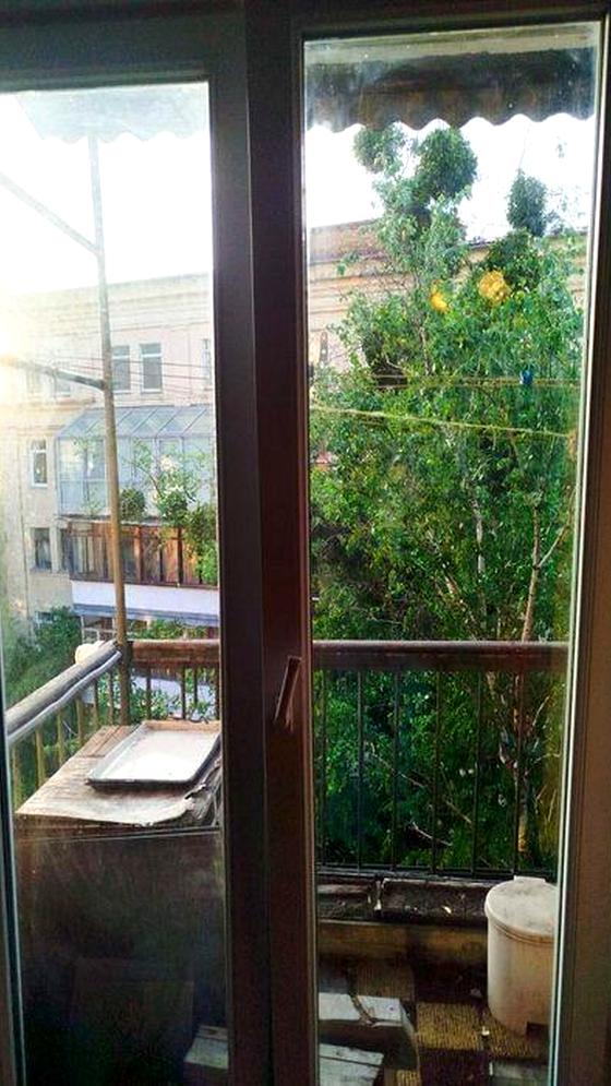 Бульварно-Кудрявська вулиця, 8-Б