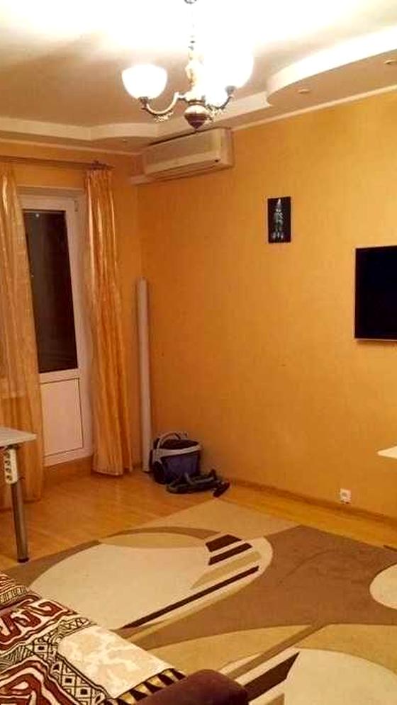 вулиця Андрія Малишка, 3