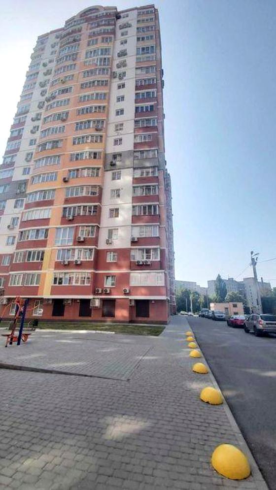 вул. Целіноградська